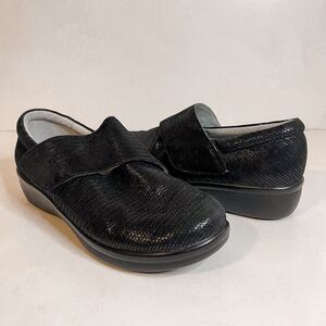 Alegria Qin Bob and Weave Black Leather Size 37